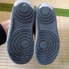 NIKE🧢子供靴１６センチの画像