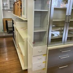 ⑥ リサイクルショップスターズ城西店 食器棚 収納 ホワイト コ...