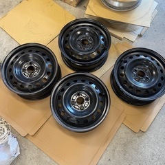 純正鉄チンホイール 15インチ　ハブ径54mm