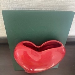 5.27まで！一輪挿し花器の画像
