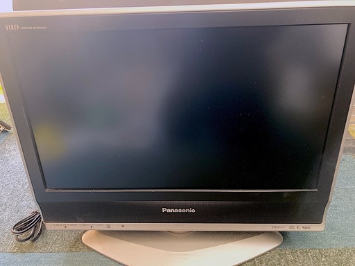 Panasonic VIERA 20型 TH-20LX70 中古
