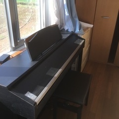 電子ピアノの画像