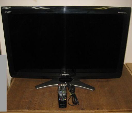 SHARP シャープ 32型 液晶テレビ LC-32E7 2010年製