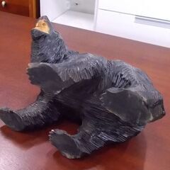 北海道名産 木彫りの熊 クマの置物 吠えた熊 全長31cm 木製 伝統 工芸 くま オブジェ インテリア お土産品 彫刻 札幌市東区 新道東店の画像