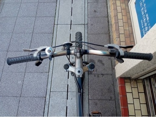 【マウンテンバイク】26インチ　3x9段変速　ディスクブレーキ、センターサスペンション付　若林自転車　浜大津　SALE中❗️