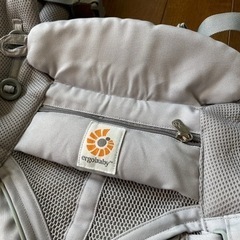 （お取り引き終了）【最終値下げ】美品　エルゴベビー オムニ360 クールエア　抱っこ紐の画像