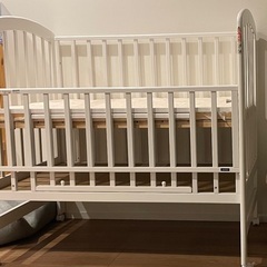 カトージ ベビーベッド ハイポジション ホワイト