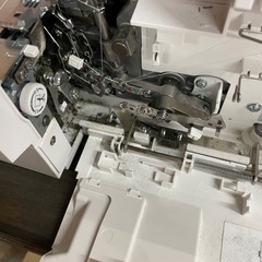 ロックミシン　カバーステッチ　複合機の画像