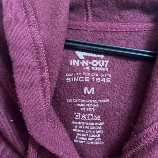 IN-OUT バーガー　パーカー