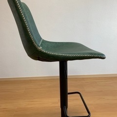 カウンターチェアの画像