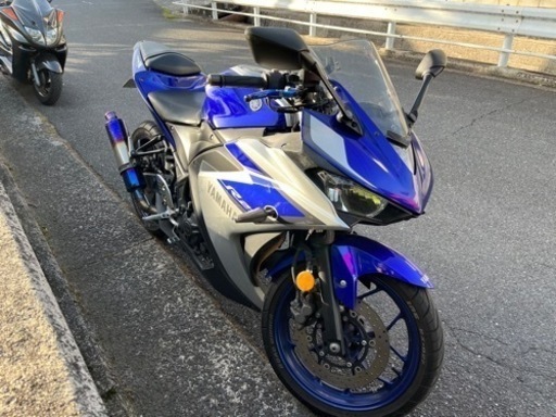 YZF R25 250 ヤマハ
