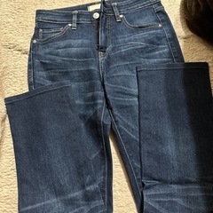 UNIQLO レディース ジーンズ