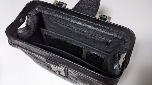 オーストリッチドクターバッグ中古