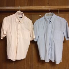 シャツ（中古品）お譲りします。