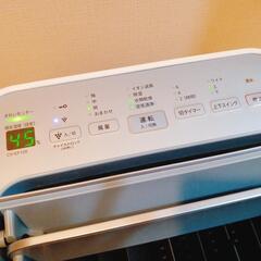 SHARP　空気清浄除湿機の画像