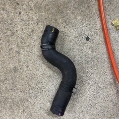 ハイラックス　ラジエター　ロアホース