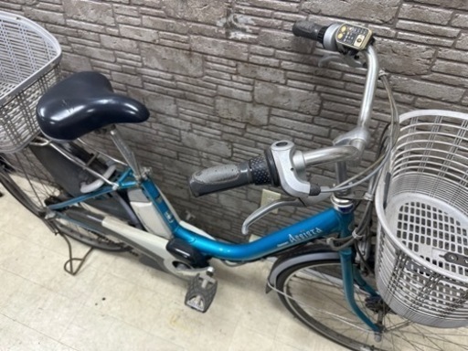東京23区配達無料　新基準　ブリヂストン　アシスタ　6Ah リチウム 電動自転車 中古 261 バッテリー2個付き