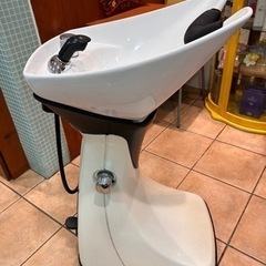 タカラオアシス移動式シャンプー台