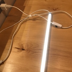 LEDライト ランプ　USBライト デスクライト ミニライト 　高輝度　直管形LEDランプ　三つ光変換の画像
