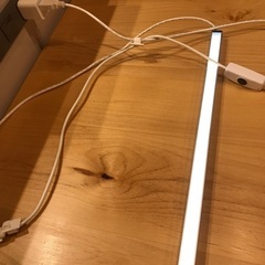 LEDライト ランプ　USBライト デスクライト ミニライト 　高輝度　直管形LEDランプ　三つ光変換の画像
