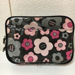 お値下げしました MARY QUANTマリークヮント ポーチ
