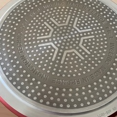 【美品】　ティファール　鍋　大　バタフライガラス蓋　シールリッド蓋付き　おまけ　ペッパーミルの画像