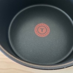 【美品】　ティファール　鍋　大　バタフライガラス蓋　シールリッド蓋付き　おまけ　ペッパーミルの画像