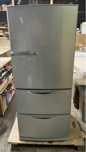 【受付停止中】大容量❗️3ドア冷蔵庫❗️【冷蔵庫2015年製　Haier／ハイアール　 4.5kg  5000円【中古　美品　簡易的な動作確認済】
