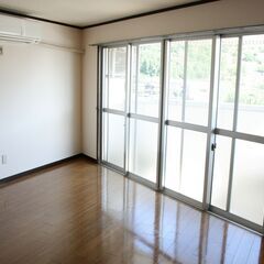 【初期費用 0円】⭐️6階⭐️オートロック⭐️新規リフォーム済⭐️月々の水道無料⭐️エレベーター付⭐️コンビニ徒歩3分⭐️駐車場完備⭐️大型スーパー徒歩5分⭐️台所独立カウンターキッチン⭐️バストイレ別⭐️ペット相談可⭐️607 - 各務原市