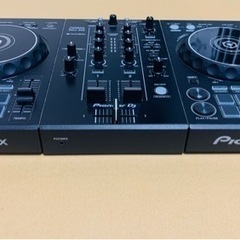 DDJ 400 コントローラーの画像