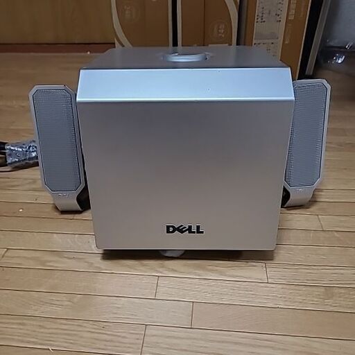 DELL スピーカー Input:100VAC,50/60Hz,0.6A 12.6W Model:A525