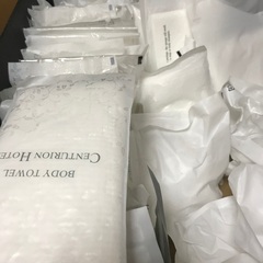 化粧品、歯ブラシ他ホテルアメニティいろいろありますの画像