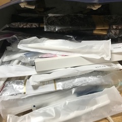 化粧品、歯ブラシ他ホテルアメニティいろいろあります