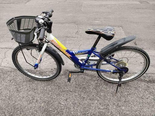 子供用　マウンテンバイク　自転車　22インチ