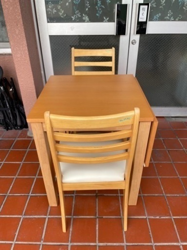 【値下げしました】ダイニング　テーブル　チェア　3点セット　天板伸縮　天然木　ナチュラル　No1745 No1746 No1772