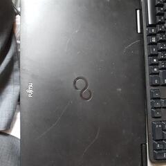 ノートパソコンの画像