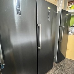 アイリスオーヤマ 冷凍庫 274L 自動霜取り機能付き メーカー...