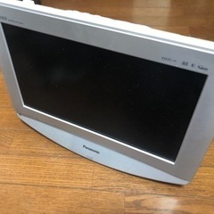 パナソニック　テレビ　17型　直接引き渡し可能な方　2008年製
