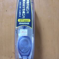 SWANS　スイミングゴーグル（黒）とスイミングキャップ（黒）お譲りします。の画像