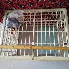 【5/16朝8時迄】小型犬用プラケージとトイレの画像