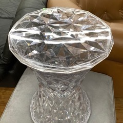 Kartellのスツールが入荷しました！