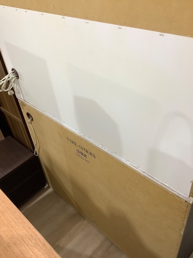 ニトリ 2枚扉カップボード 幅約105cm 高さ約180cm 奥行約40cm　入荷致しました！