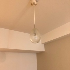 ガラス　ペンダントライト 