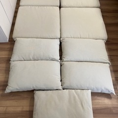 IKEA HALLO ホッロー クッション