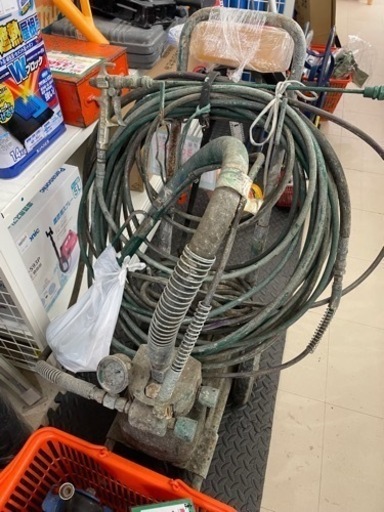 ★553 『現状販売のため大特価』SEIWA 塗装機 オイル付き  【リサイクルマート鹿児島宇宿店】