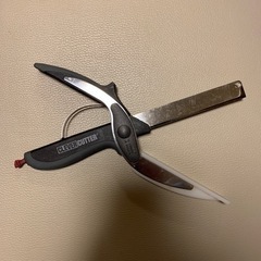 ナイフ　キッチンバサミ　おまとめ買いで0円の画像
