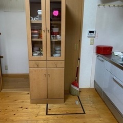食器棚2
