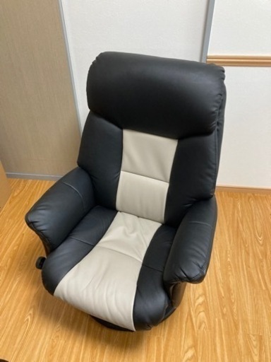 ソファ　パーソナルチェア　オットマン付　値下げしました！