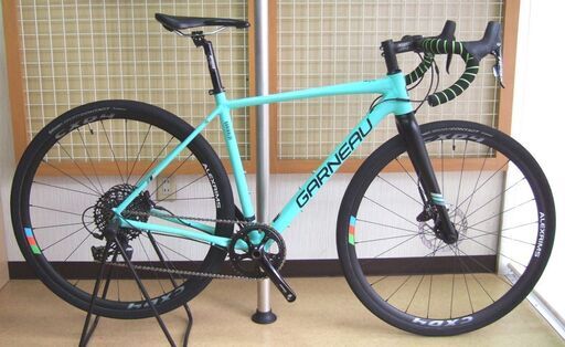 グラベルバイク GARNEAU GARIBALDI G1（ガノー ガリバルディ G1）