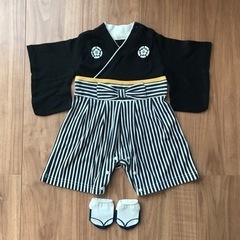 袴風ロンパース、靴下セット (男の子)60サイズの画像